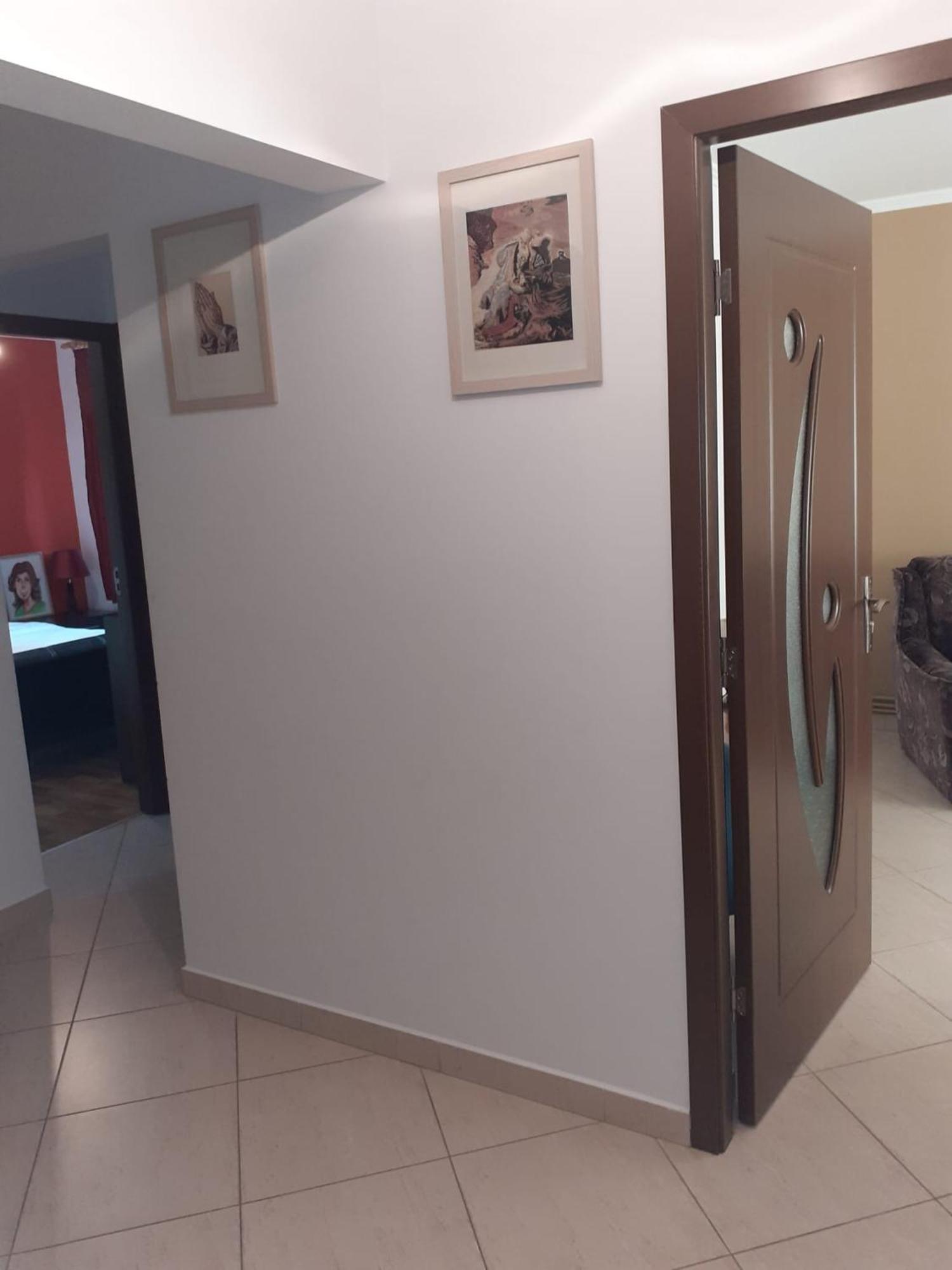 Apartament Cu 3 Camere La Poala Muntilor Fagaras Victoria  Ngoại thất bức ảnh