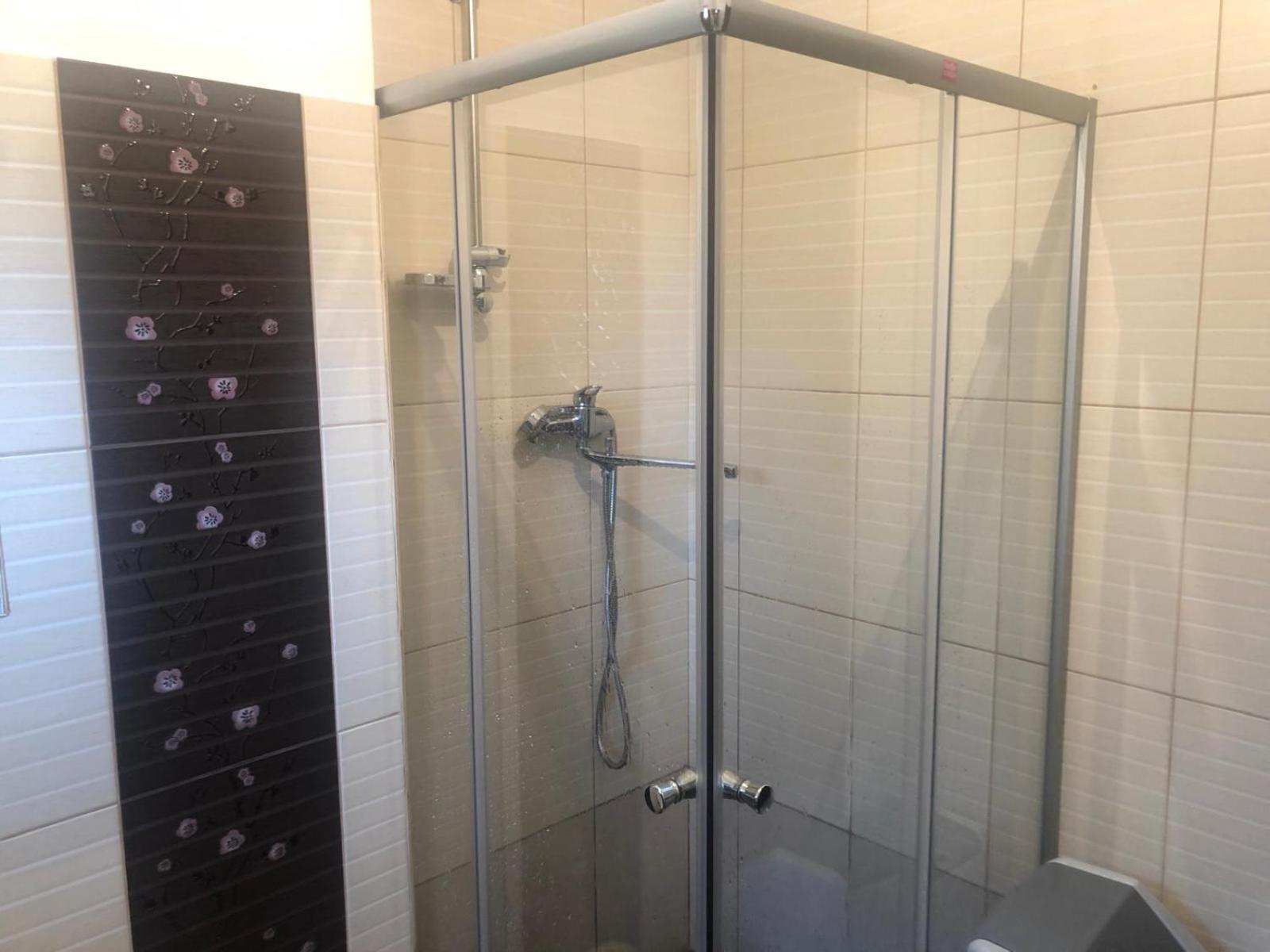 Apartament Cu 3 Camere La Poala Muntilor Fagaras Victoria  Ngoại thất bức ảnh