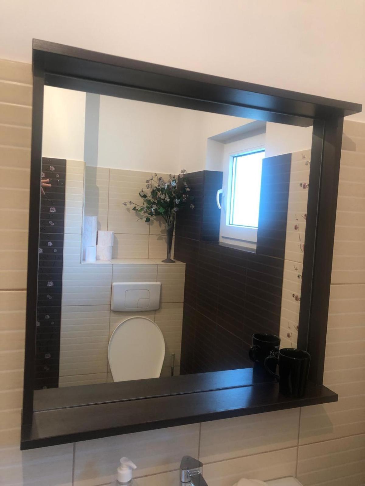 Apartament Cu 3 Camere La Poala Muntilor Fagaras Victoria  Ngoại thất bức ảnh