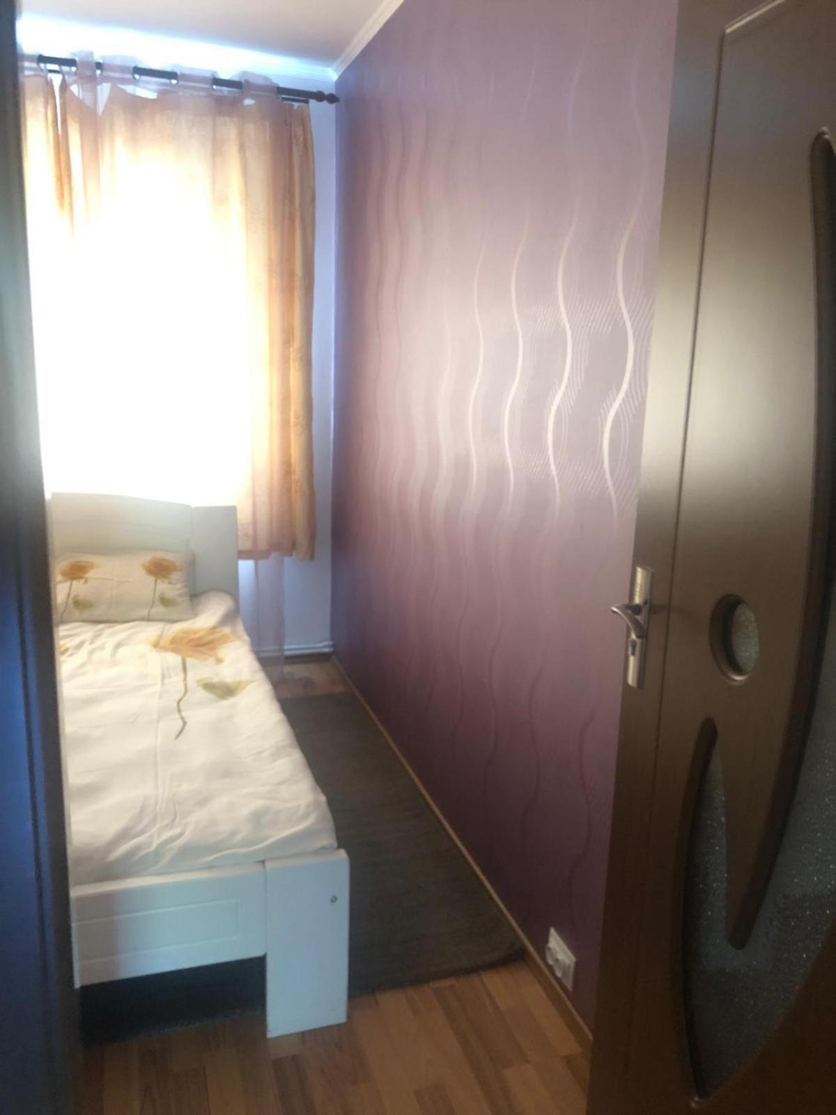 Apartament Cu 3 Camere La Poala Muntilor Fagaras Victoria  Ngoại thất bức ảnh